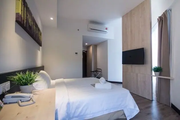 Standard Tek Büyük Yataklı Oda