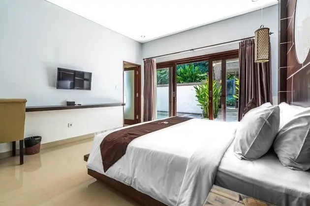 Comfort Villa, 2 Yatak Odası, Havuz Manzaralı