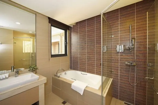 Deluxe İki Ayrı Yataklı Oda, 2 Çift Kişilik Yatak
