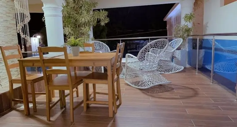 Daire, 3 Yatak Odası, Balkon