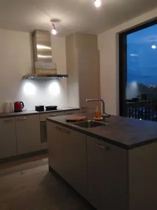 Design Apart Daire, 2 Yatak Odası, Engellilere Uygun, Göl Manzaralı