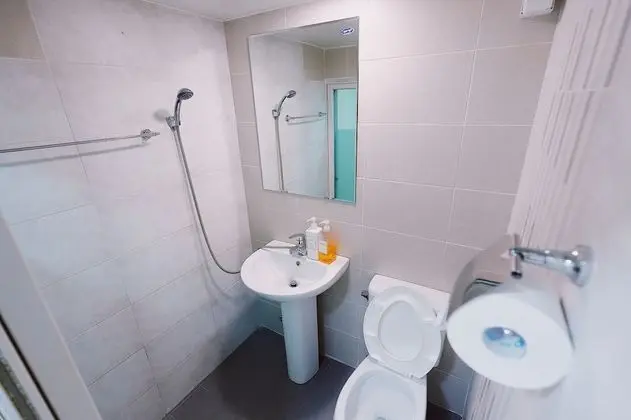Üç Kişilik Oda, Özel Banyo