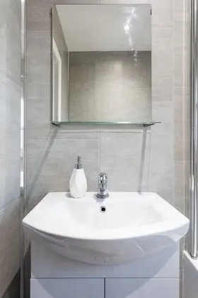 Ev, Özel Banyo, Şehir Manzaralı