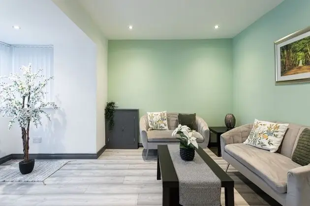 Ev, Özel Banyo, Şehir Manzaralı