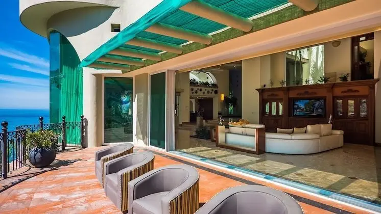Villa, Birden Çok Yatak Odası, Balkon
