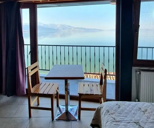 Premium Çift Kişilik Oda, Göl Manzaralı