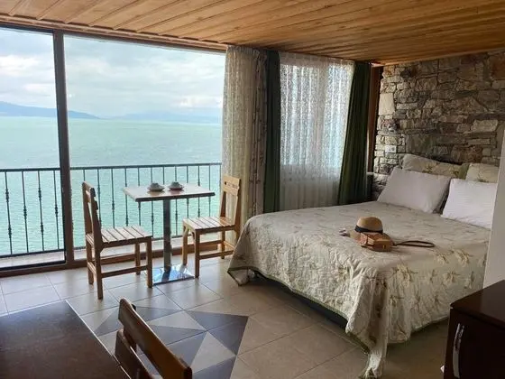 Premium Çift Kişilik Oda, Göl Manzaralı