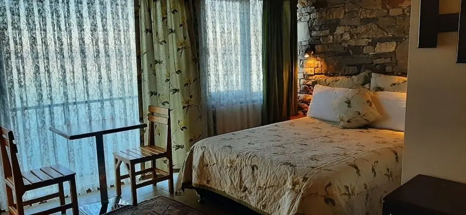 Premium Tek Büyük veya İki Ayrı Yataklı Oda, Göl Manzaralı, Göl Kenarı