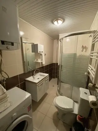 Standard Stüdyo, Şehir Manzaralı, Göl Kenarı