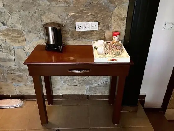 Standard Tek Büyük veya İki Ayrı Yataklı Oda, Göl Manzaralı, Göl Kenarı