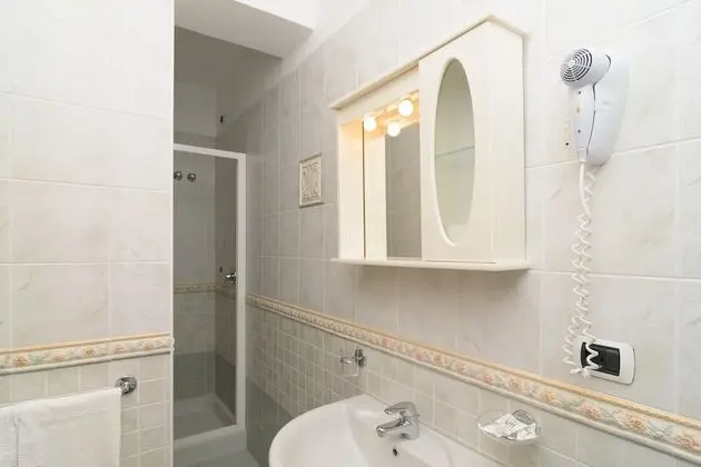 Standard Tek Büyük Yataklı Oda, Deniz Manzaralı