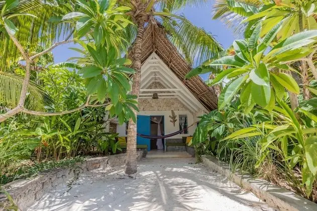 Bungalow with Front Pool View