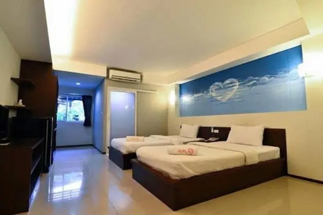 Standard King Room
