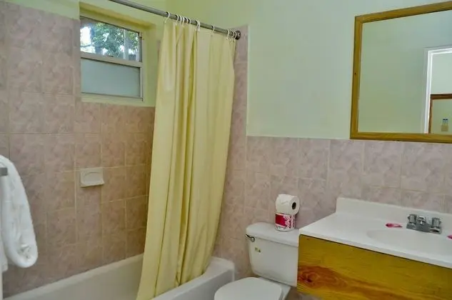 Standard Oda, Bahçe Manzaralı