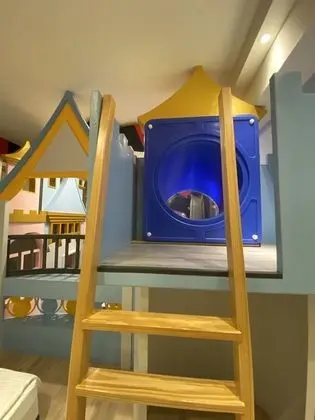 Standard Dört Kişilik Oda