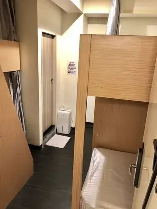 Superior Ortak Ranzalı Oda, Karma Ranzalı Oda (Single Bed)