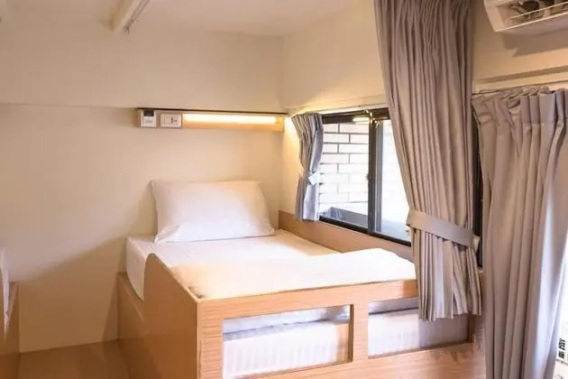 Superior Ortak Ranzalı Oda, Karma Ranzalı Oda (Single Bed)
