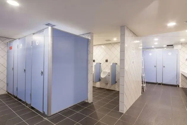 Family Oda, Ortak Banyo (4 people)