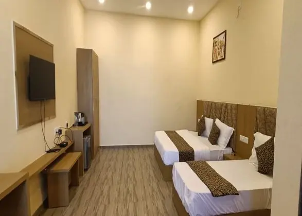 Deluxe Üç Kişilik Oda