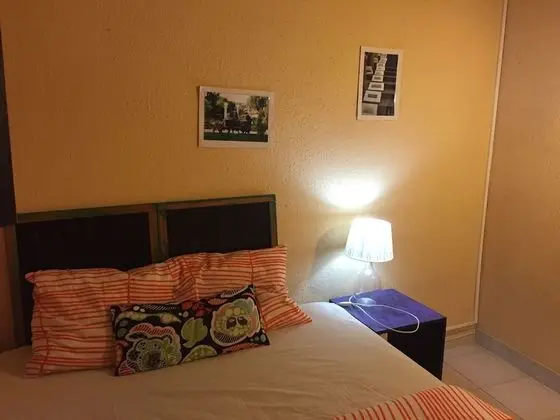 Tek Büyük Yataklı Oda, Ortak Banyo, Şehir Manzaralı