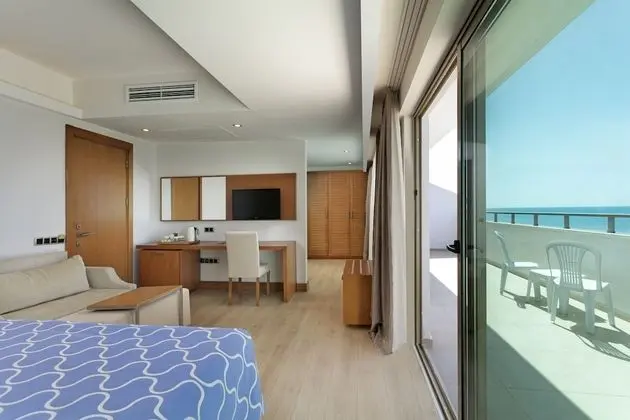 Standard Double Room Side Sea View