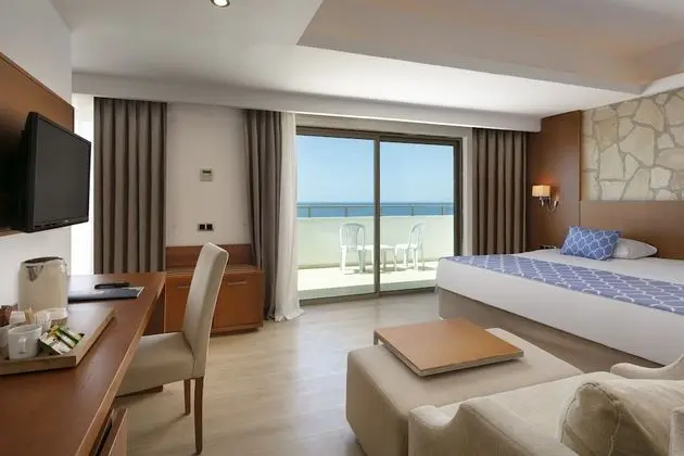 Standard Single Room Sea View