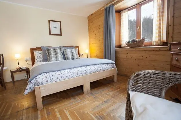 Tek Büyük veya İki Ayrı Yataklı Oda