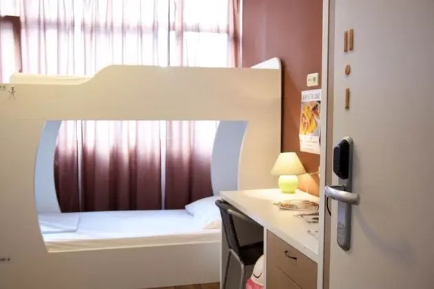 One Bed in a Dorm Room  for 4 people
