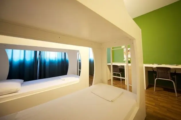 One Bed in a Dorm Room  for 6 people