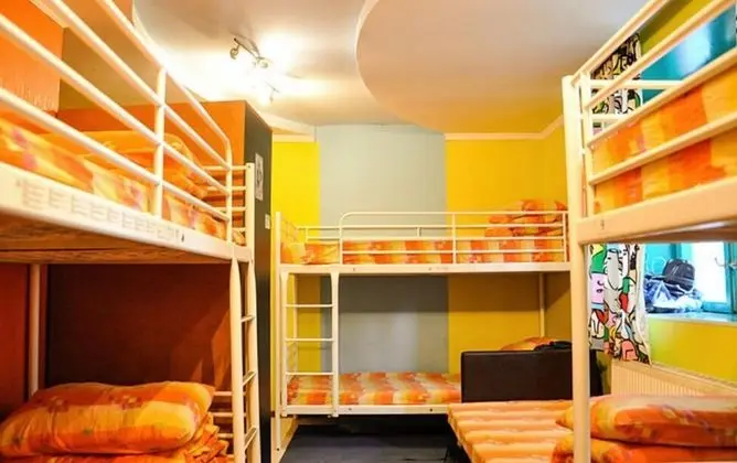 Ortak Ranzalı Oda, Karma Ranzalı Oda, Bahçe Manzaralı (8 beds)