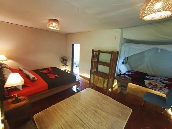 Luxury Tek Büyük Yataklı Oda