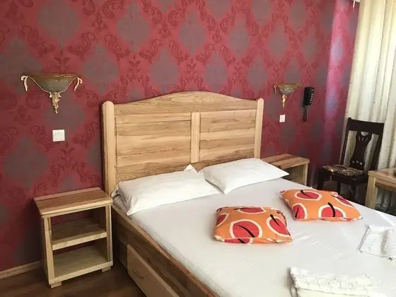Tek Büyük Yataklı Oda