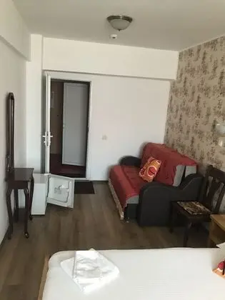 Tek Büyük Yataklı Oda