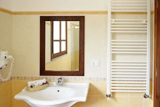 Tek Büyük veya İki Ayrı Yataklı Oda, Özel Banyo