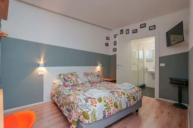Design Tek Büyük Yataklı Oda