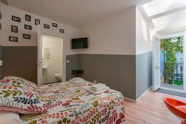 Design Tek Büyük Yataklı Oda