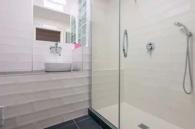Design Tek Büyük Yataklı Oda