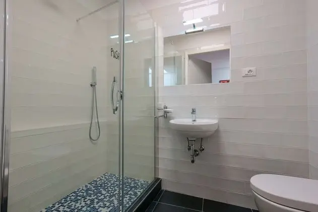 Design Tek Büyük Yataklı Oda