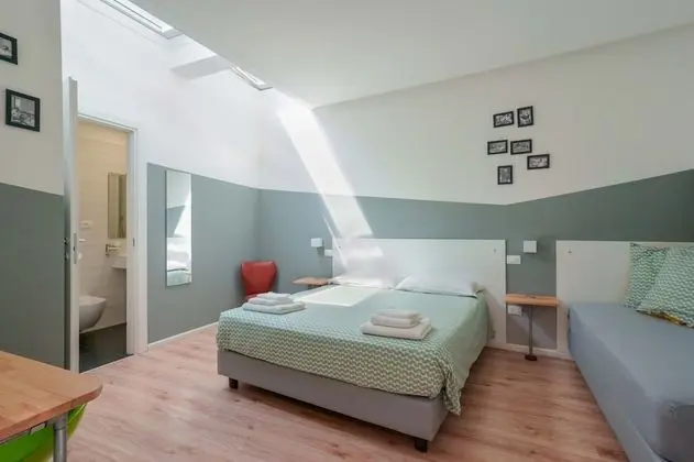 Design Üç Kişilik Oda