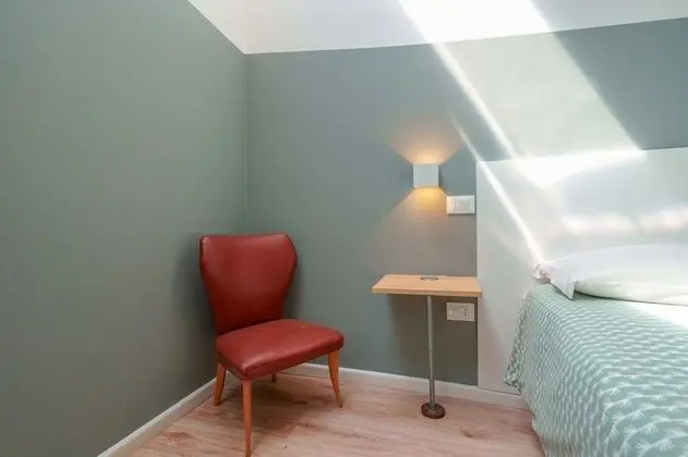 Design Üç Kişilik Oda