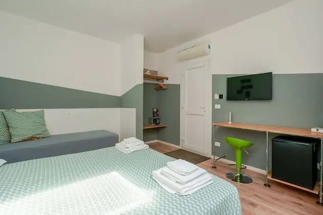 Design Üç Kişilik Oda