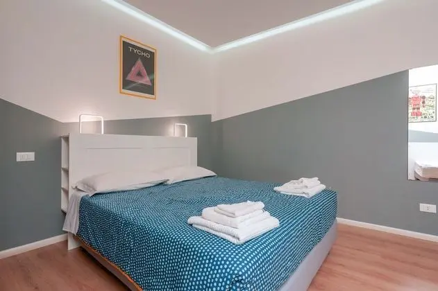 Design Üç Kişilik Oda