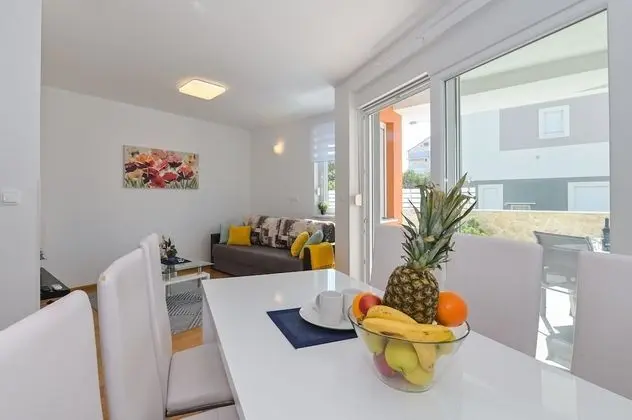 Deluxe Apart Daire, 2 Yatak Odası, Kişiye Özel Havuzlu, Kısmi Deniz Manzaralı (C1)