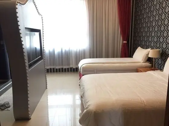 Üç Kişilik Oda