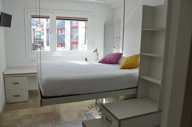 Standard Tek Büyük Yataklı Oda