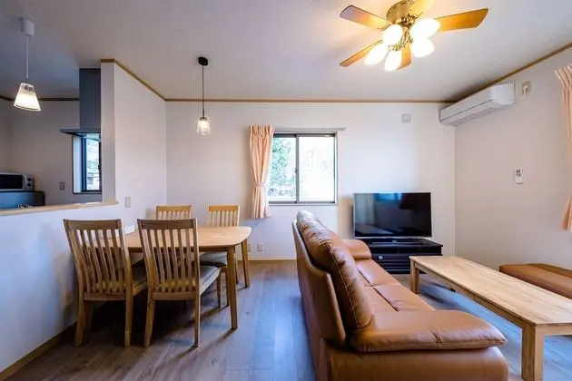 Ev (Private Vacation Home)