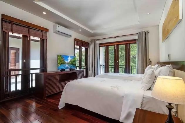 Standard Villa