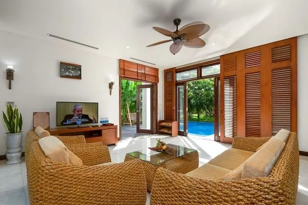 Standard Villa