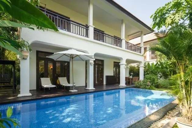 Standard Villa