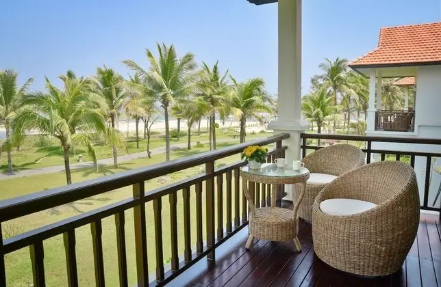 Villa, 4 Yatak Odası, Kişiye Özel Havuzlu, Denize Sıfır